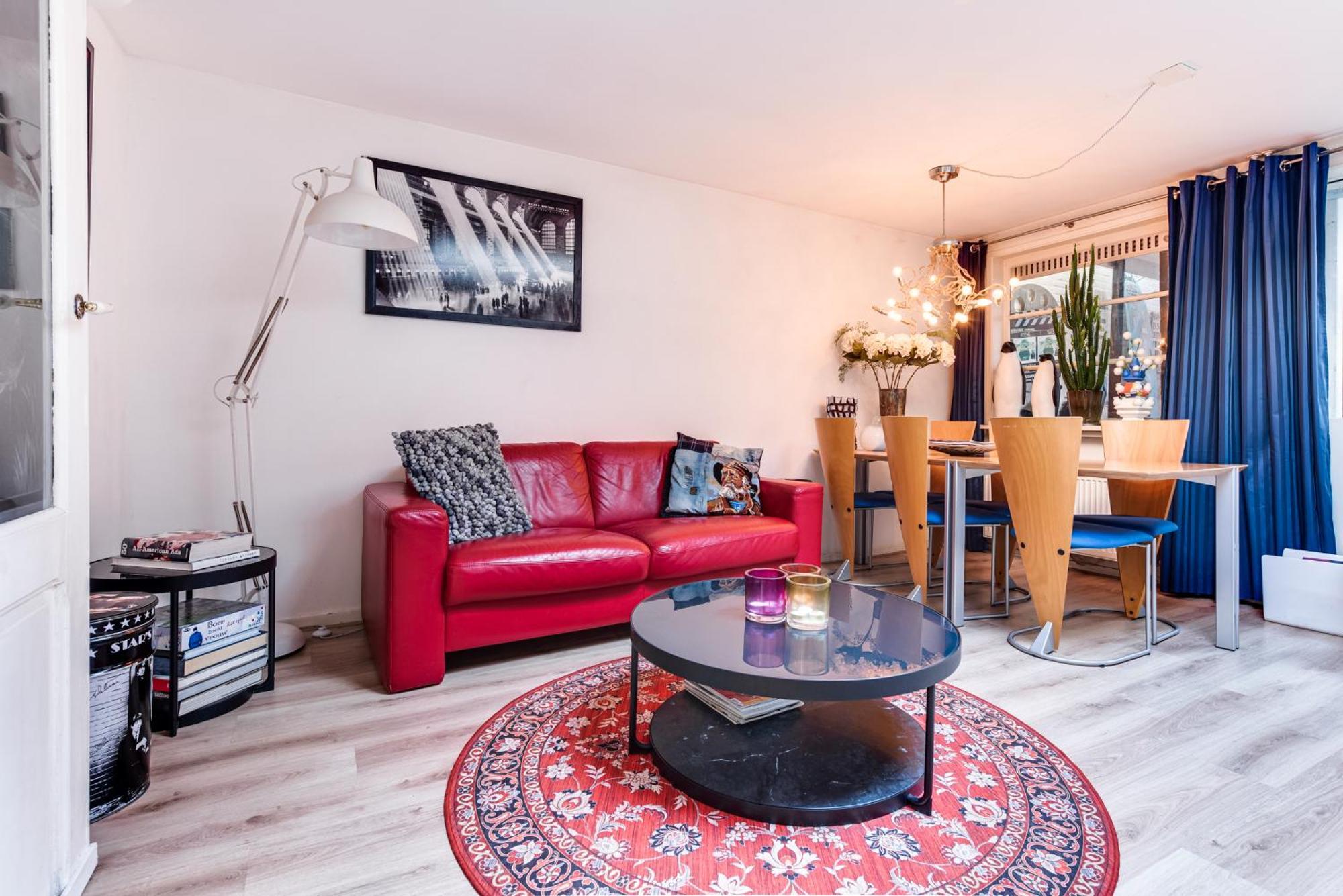 Gezellig Appartement In De Mooie Oude Binnenstad Van Alkmaar Bagian luar foto